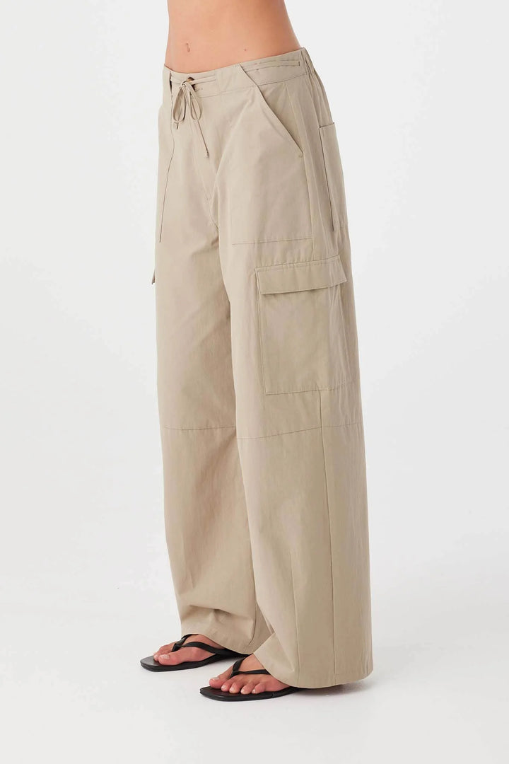 Nara Pocket Pant - Taupe