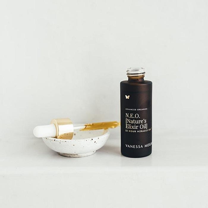 NEO 12 Hour Miracle Oil