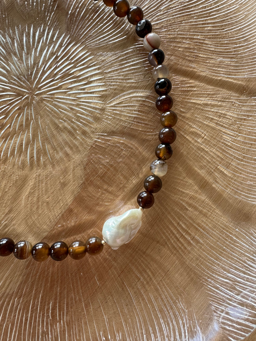 Las Rais - Beaded Necklace - Chocolate Pearl