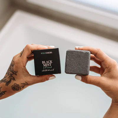 Black Mint Cube Bath Bomb