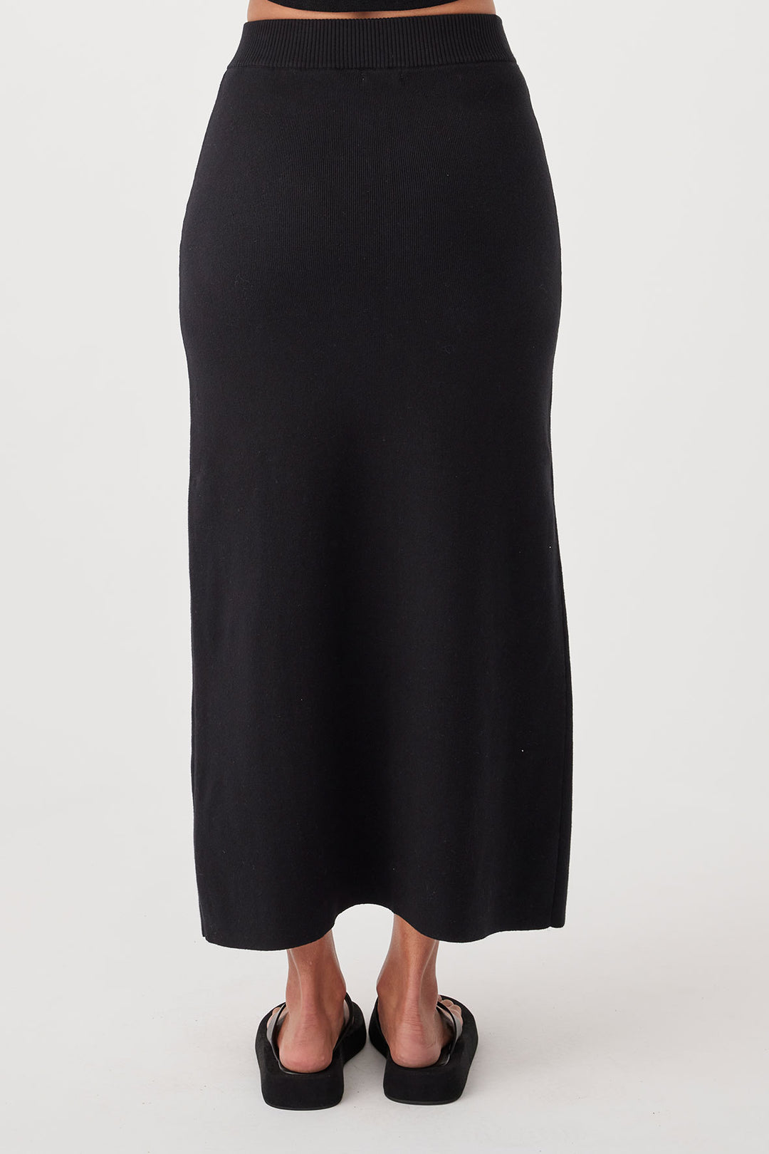 harla skirt, A Line shape, Front spilt, Smooth knit