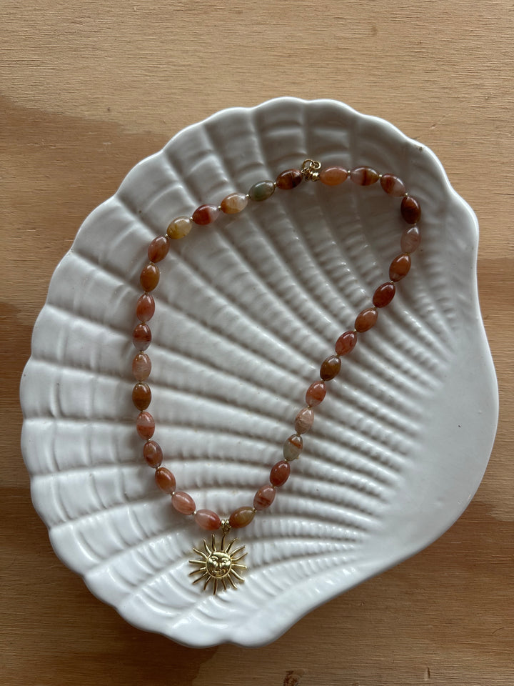 Las Rais - Beaded Necklace - Sun Red Earth