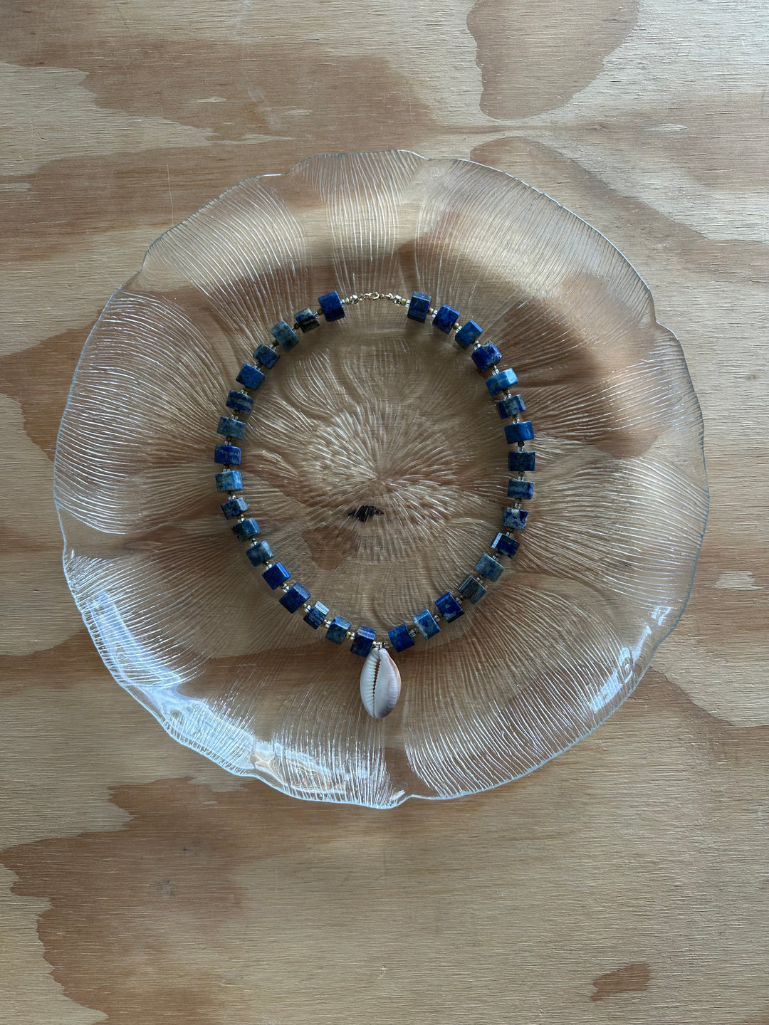 Las Rais - Beaded Necklace - Blue Shell Pendant