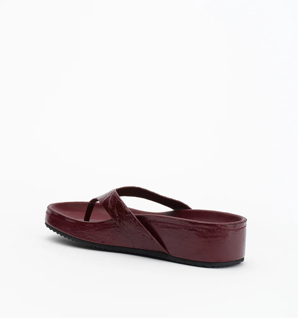 Akiko - Burgundy Oily Crinkle Leather