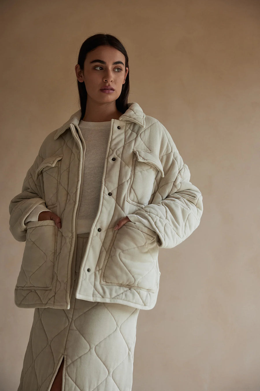 Arcaa SIA JACKET Sand, Quilted cotton jersey, Slouchy fit, Pop button fastening, Front pockets detail, Oversized fit