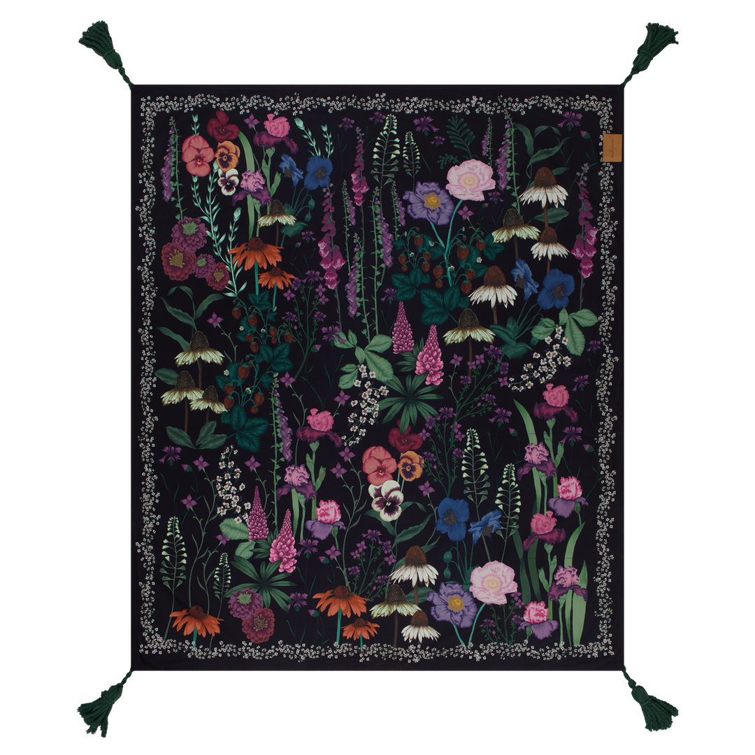 Flourish Picnic Rug - Clover