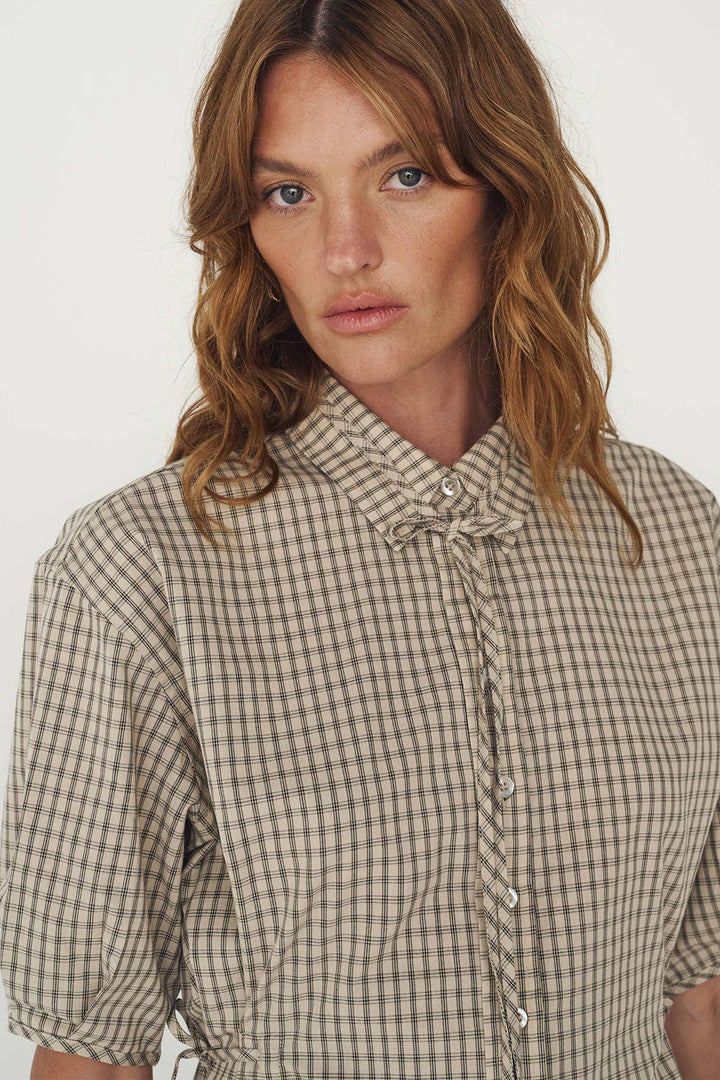 Frankie Tie Short Sleeve Shirt