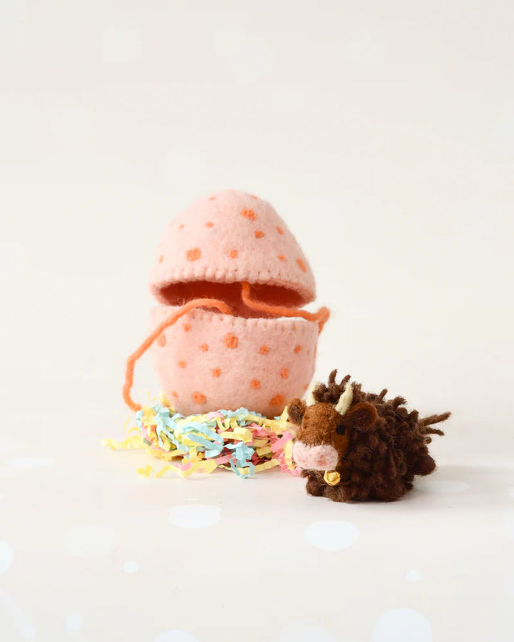 Felt Peach Surprise Egg with Highland Cow Toy Inside