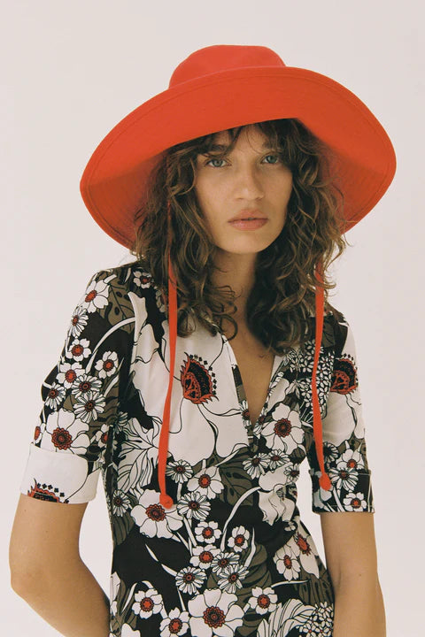 Holiday Bucket - Flame