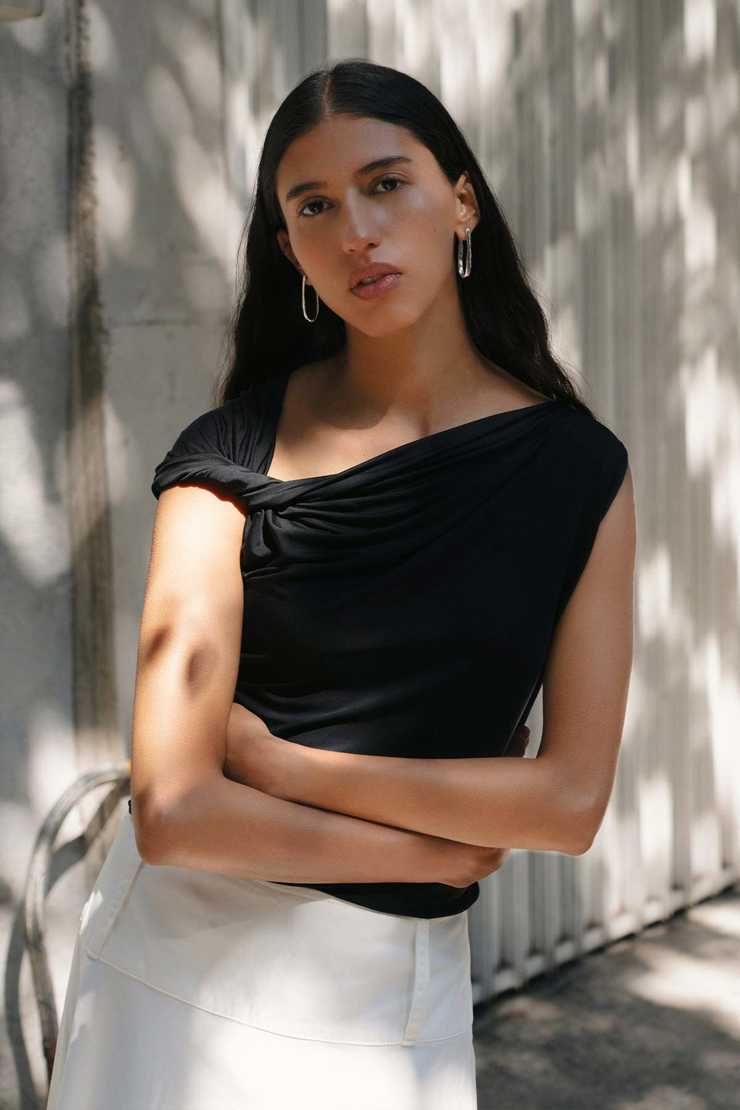 Elara Twist Top - Noir