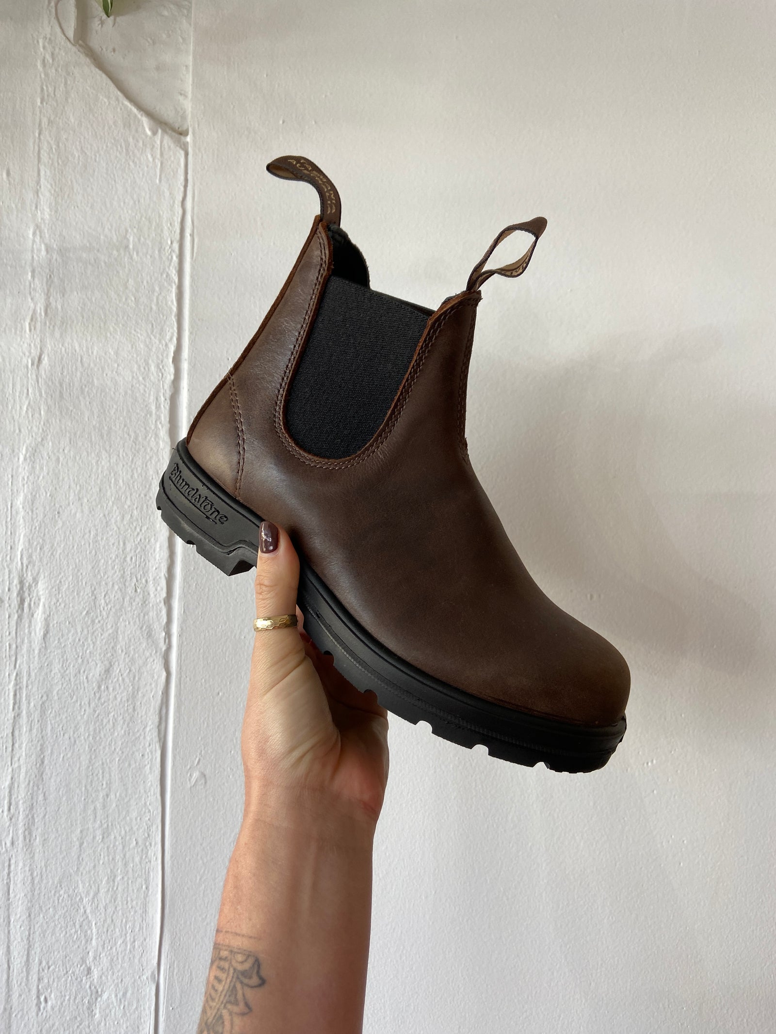 blundstone 1609 Chelsea Boot - Antique Brown