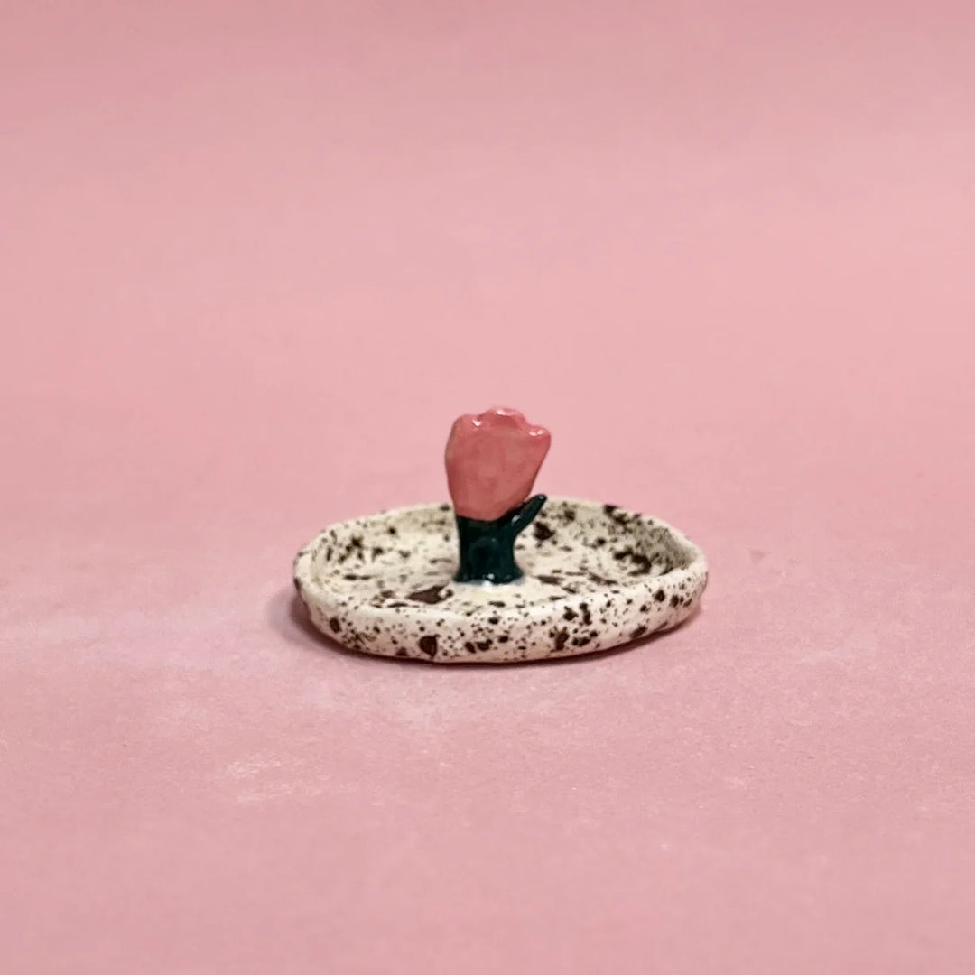 Tulip Round Incense Holder - Eggshell