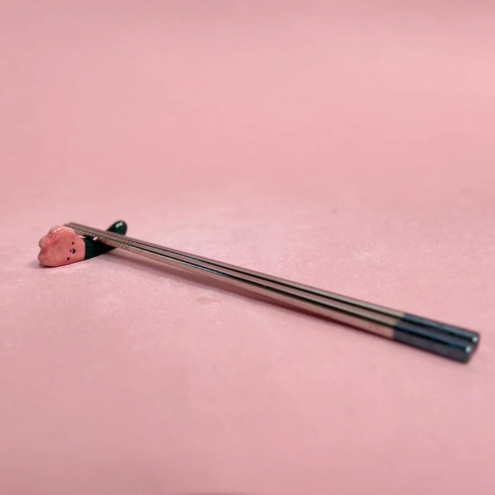 Tulip Chopstick Rest