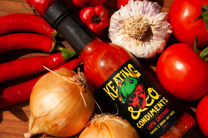 Cap'n Cayenne - Tomato & Garlic Hot Sauce