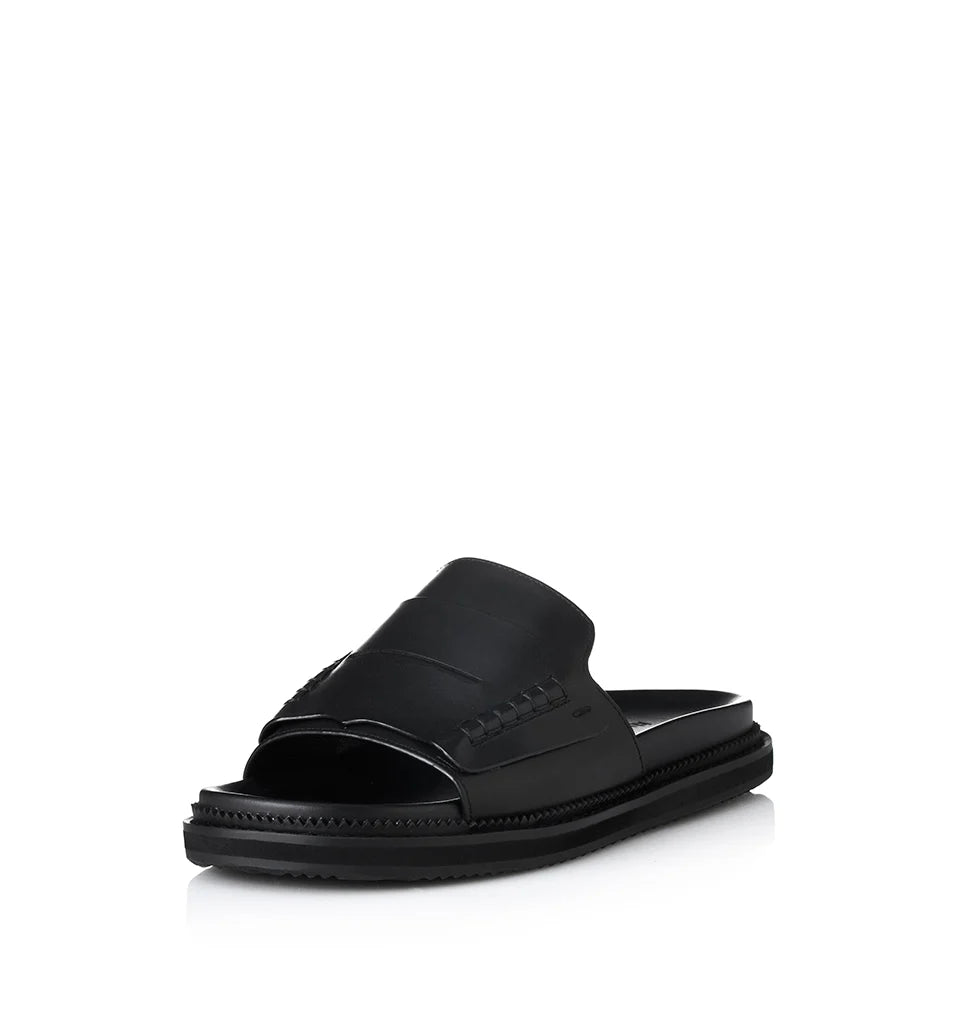 Pari - Black Leather