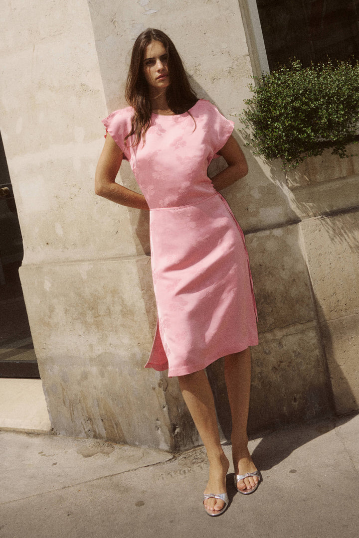 Carla Jacquard Midi Dress - Petal Pink Floral