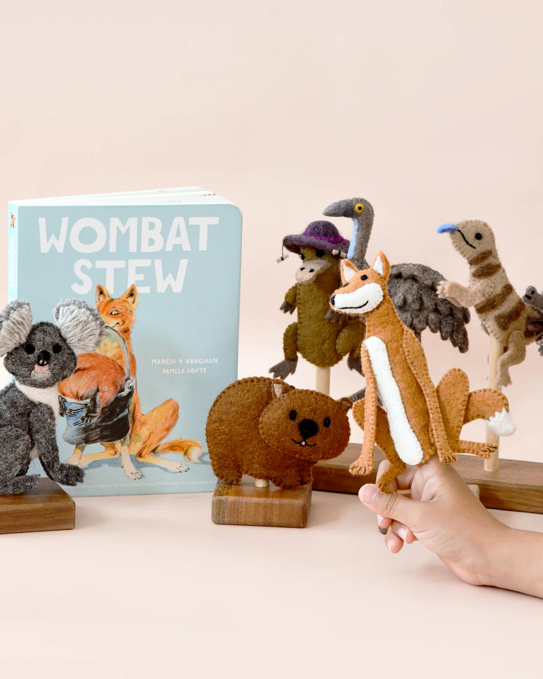 Wombat Stew Finger Puppets Set