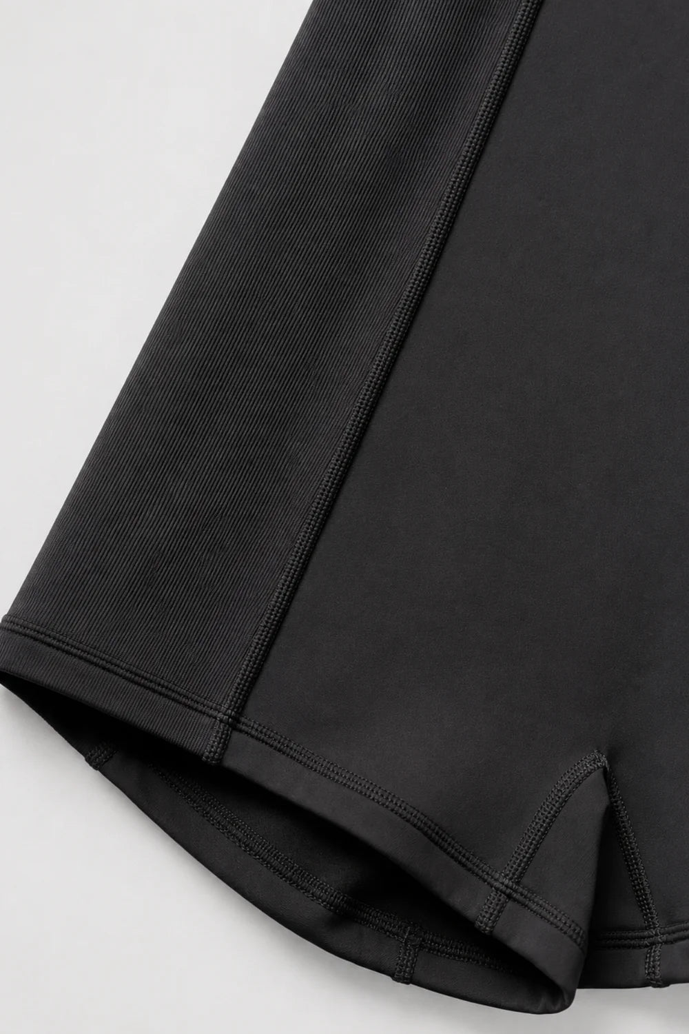 2 Inch Bodysuit - Black Tonal
