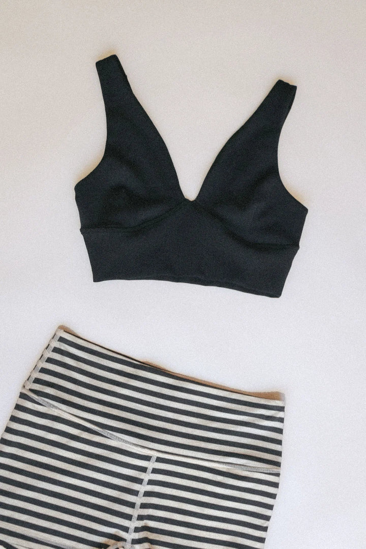 Crop Top - Black Tonal