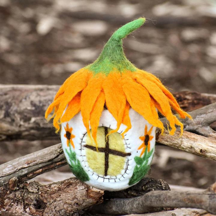 Fairies and Gnomes House - Sunflower