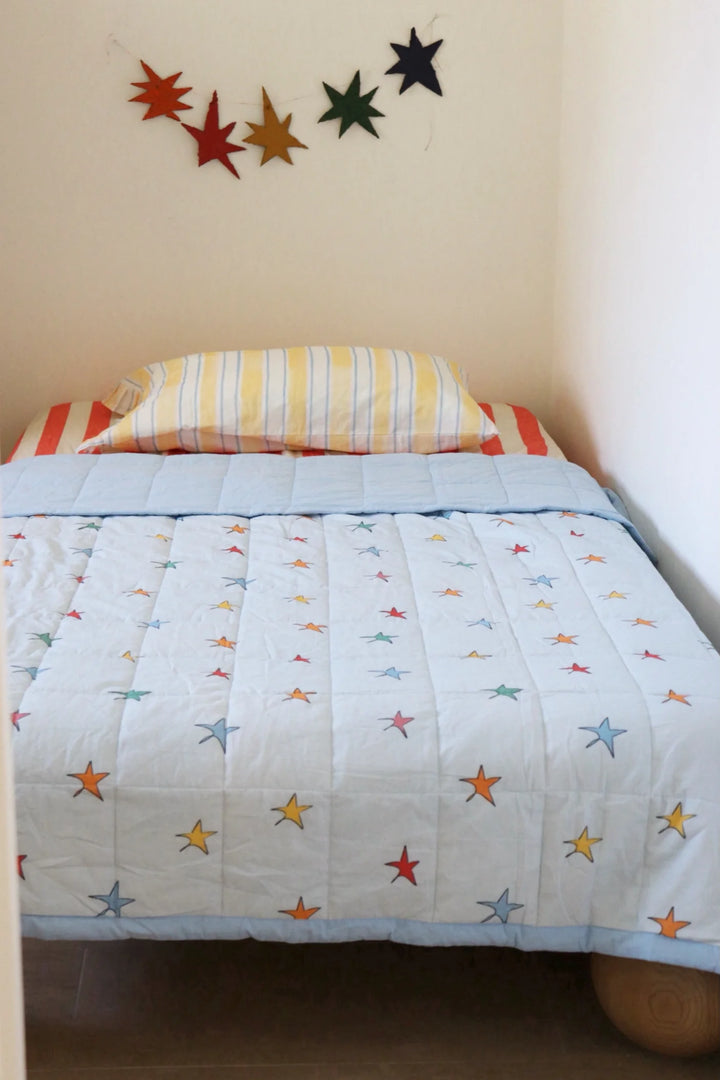 Retro Star Reversible Rainbow Quilt - COT