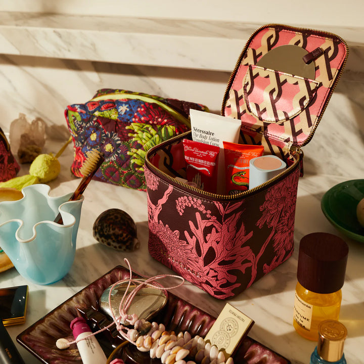 Delphine Small Vanity Case - Garnet